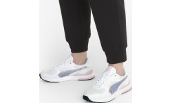 Женская обувь Puma R78 Futr Iri Wmn White 375466 01