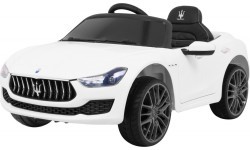 Электромобиль Maserati Ghibli, белый