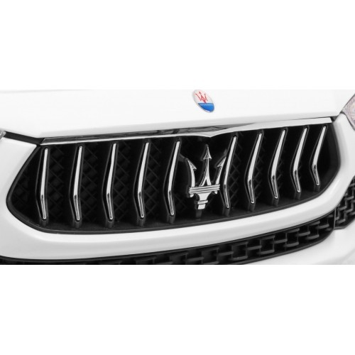Maserati Ghibli Vehicle White