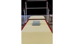 SET OF LANDING MATS FOR COMPETITION ASYMMETRIC BARS - 28 m²