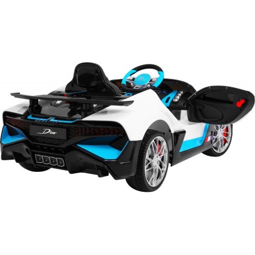 Elektromobilis Bugatti Divo, balts
