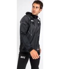 UFC Venum Authentic Fight Night 2.0 Kit by Venum Vīriešu Walkout Hoodie - melna