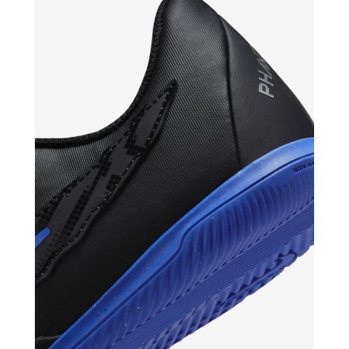 Футбольные бутсы детские Nike Jr Phantom GX Club IC GS черно-синие DD9566 040