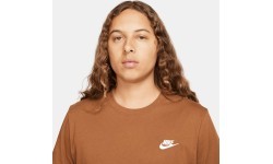 Мужская футболка Nike NSW Club Tee коричневая AR4997 281