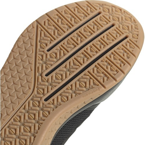 Мужские кроссовки Adidas Trainer V черные GX0728