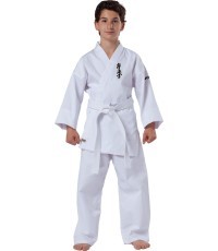 Kyokushin kimono Kwon Junior ar zīmi