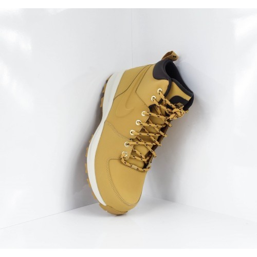 Nike Manoa Leather Camel Shoes