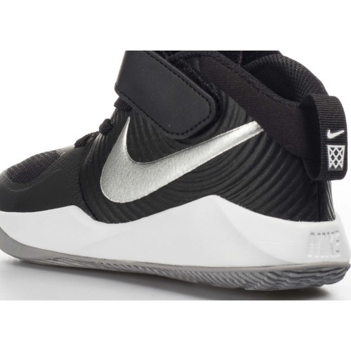 Nike Team Hustle D 9 bērnu botas, melnas AQ4225 001