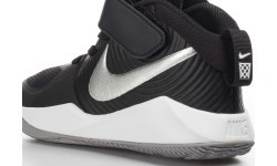 Nike Team Hustle D 9 bērnu botas, melnas AQ4225 001