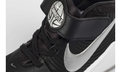 Детские кроссовки Nike Team Hustle D 9 черные AQ4225 001