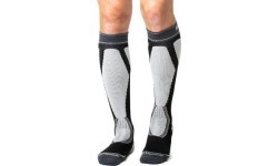 Zeķes Bridgedale Ski Easy On, melnas/pelēkas - 035