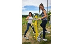 Stepteris un augšstilbu muskuļu trenažieris M07