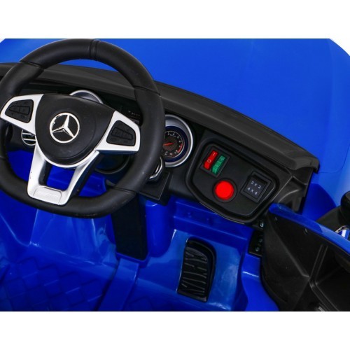 Elektromobilis Mercedes Benz GLC63S, zils