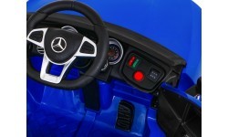 Vehicle Mercedes Benz GLC63S Blue