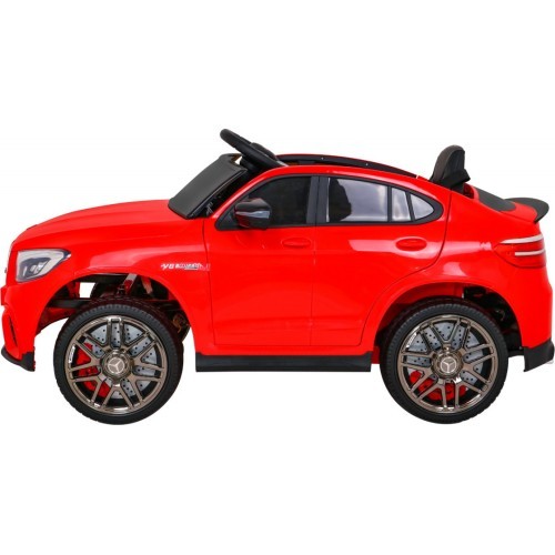 Vehicle Mercedes Benz GLC63S Red