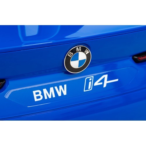 Elektromobilis BMW I4 zils