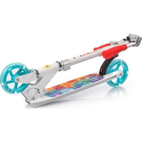 Scooter racer cube