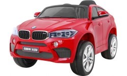 Vehicle BMW X6M Painted Red