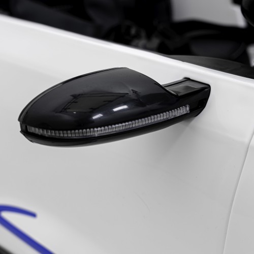 Mercedes Benz AMG EQA bērnu elektromobilis, balts