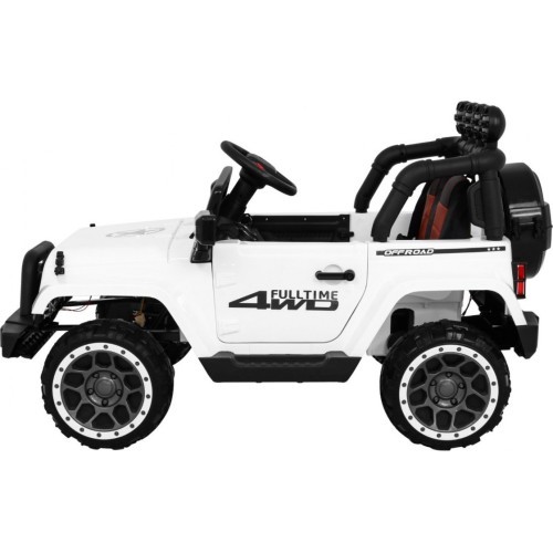 Full Time off-road vehicle 4WD White