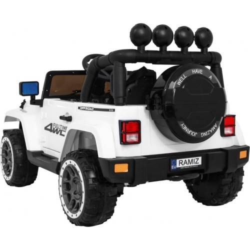 Full Time off-road vehicle 4WD White