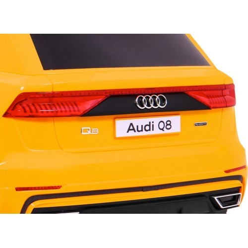 Vehicle Audi Q8 LIFT Yellow
