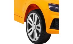 Vehicle Audi Q8 LIFT Yellow