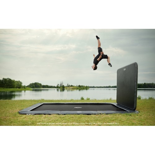 BERG SPORTS Ultim Elite FlatGround 500 Grey + AeroWall