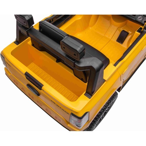 Ford Ranger LIFT vehicle Yellow