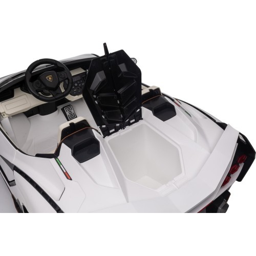 Электромобиль Lamborghini SIAN, белый