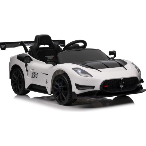 Maserati MC20 GT2 vehicle White