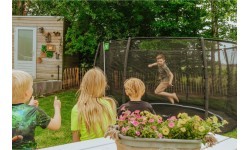 EXIT Dinamiskais batuts uz zemes ø305cm ar aizsargtīklu - melns