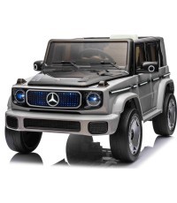 Электромобиль Mercedes Benz EQG, серебристый