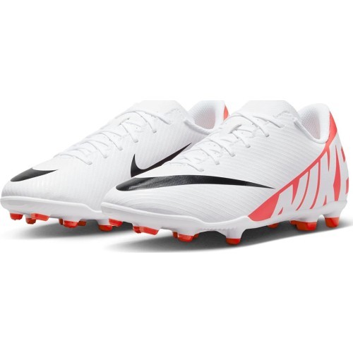 Nike Jr Vapor 15 Club FG/MG futbola apavi pusaudžiem balti DJ5958 600