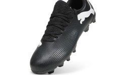 Футбольная обувь Puma Future 7 Play FG/AG Jr для подростков, чёрные 107734 02
