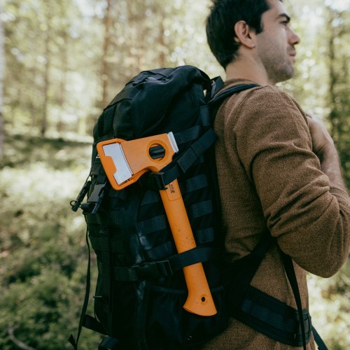 Fiskars universālais cirvis “Ultra Light”