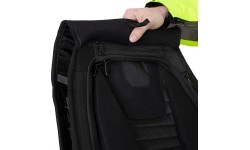 Cietas čaulas motocikla mugursoma W-TEC Shellter
