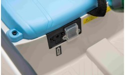 Mini Concept Aceman elektromobilis, balts