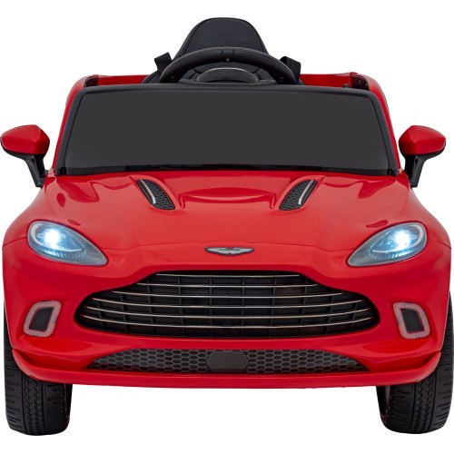 Электромобиль Aston Martin DBX, красный