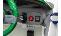 Mini Concept Aceman elektromobilis, balts