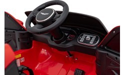 Elektromobilis Aston Martin DBX, sarkans