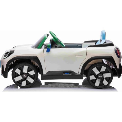 Mini Concept Aceman vehicle White