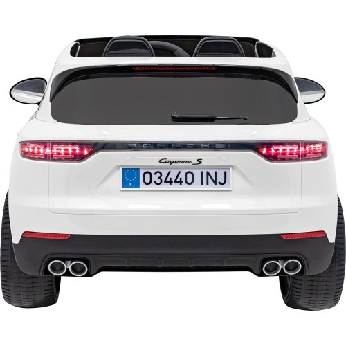 Porsche Cayenne S vehicle Painting White