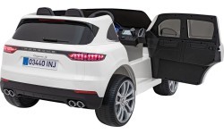 Porsche Cayenne S vehicle Painting White