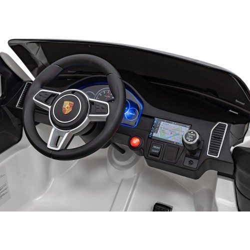 Porsche Cayenne S vehicle Painting White