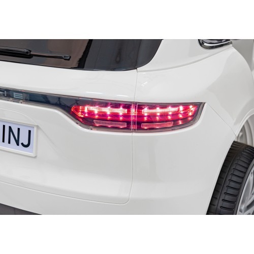 Электромобиль Porsche Cayenne S, белый