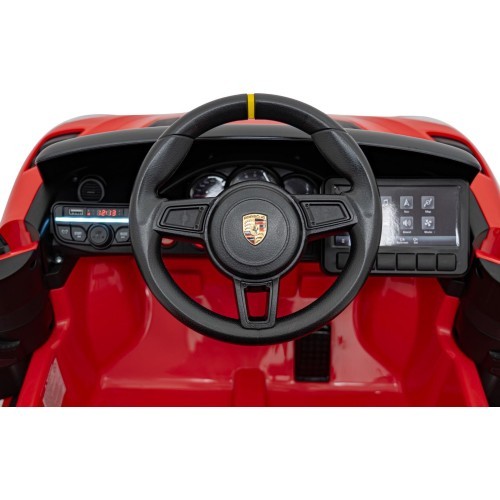 Elektromobilis Porsche 718 Spyder RS, sarkans
