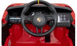 Elektromobilis Porsche 718 Spyder RS, sarkans