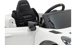Elektromobilis Porsche Spyder RS 718, balts