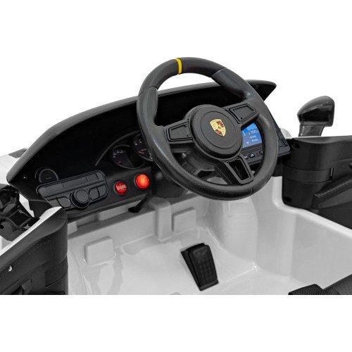 Porsche Spyder RS 718  vehicle White MP4